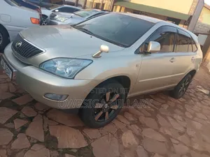 Toyota Harrier 2016 White