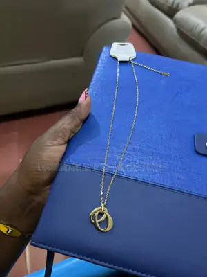 Oval Twist Stainless Steel Necklace for Women - Gold