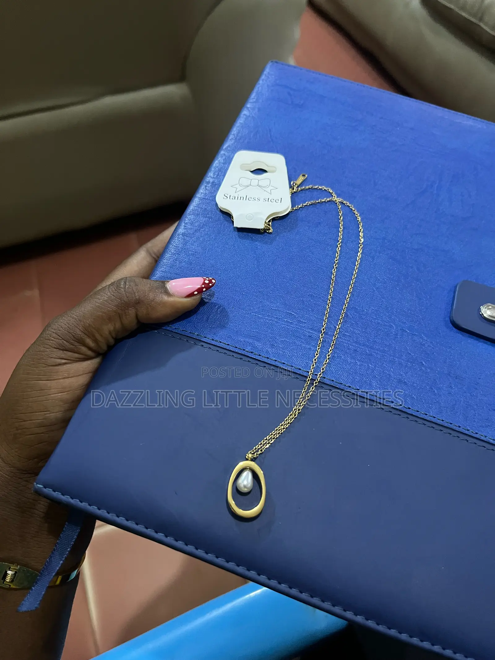 Gold Oval Pearl Stainless Steel Necklace - Gold