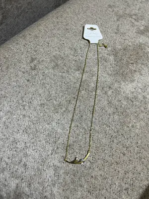 Elegant Leaf Vine Stainless Steel Necklace - Gold