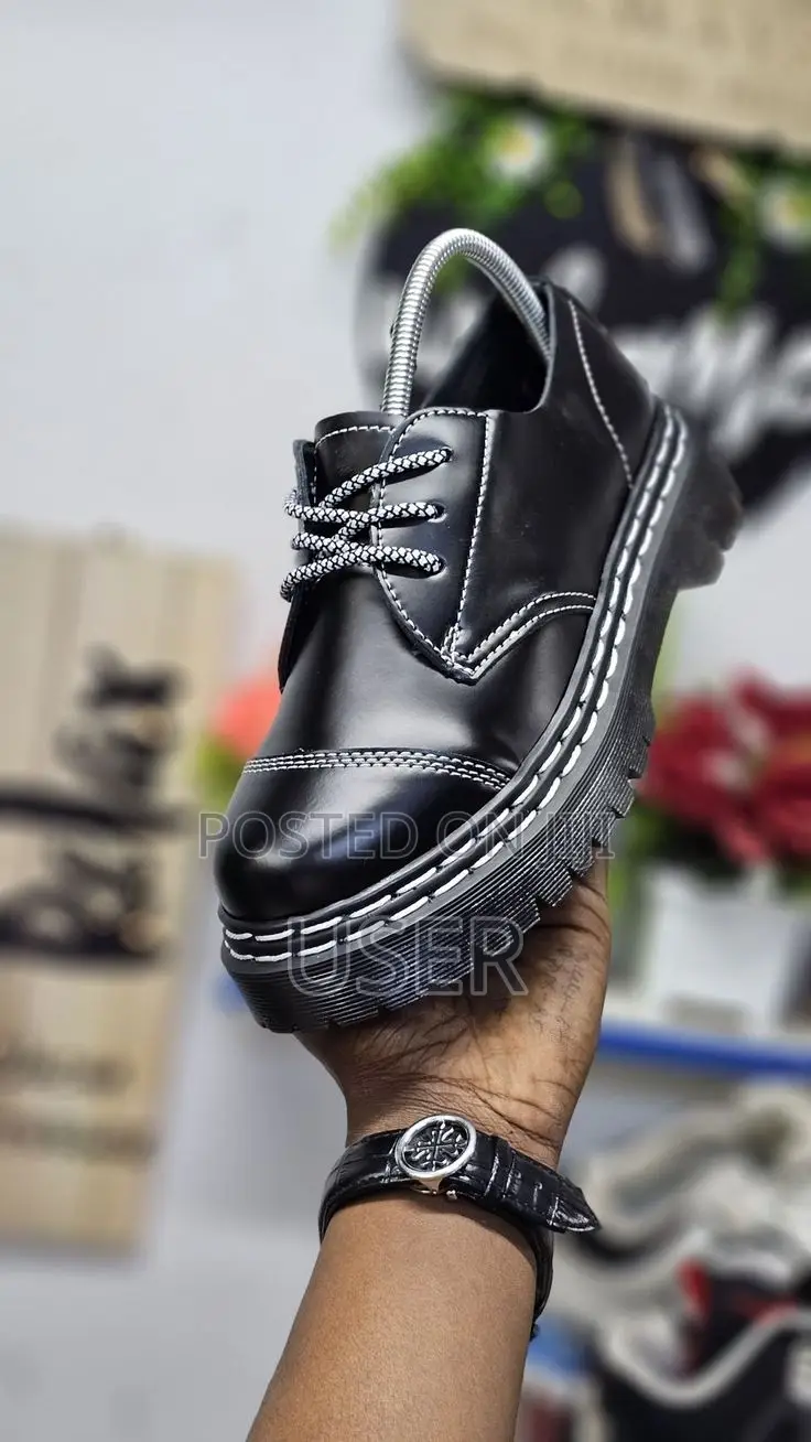 Closed Shoes