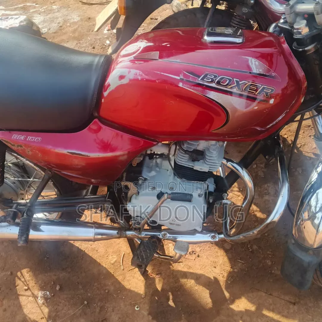 Bajaj Boxer 100 2017 Red