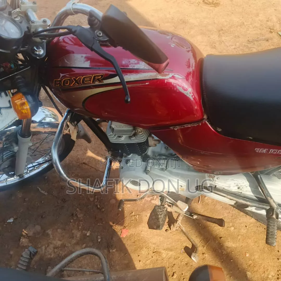 Bajaj Boxer 100 2017 Red