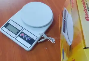 Portable Weigh Scale Kitchen Weighing Scales 10kg/1g [7]