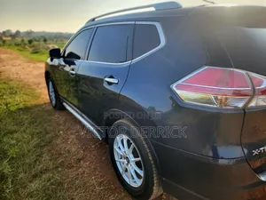 Nissan X-Trail 2015 Blue