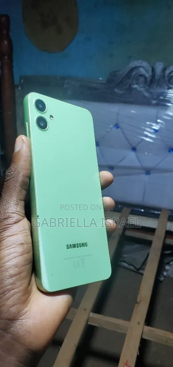Samsung Galaxy A05 64 GB Green