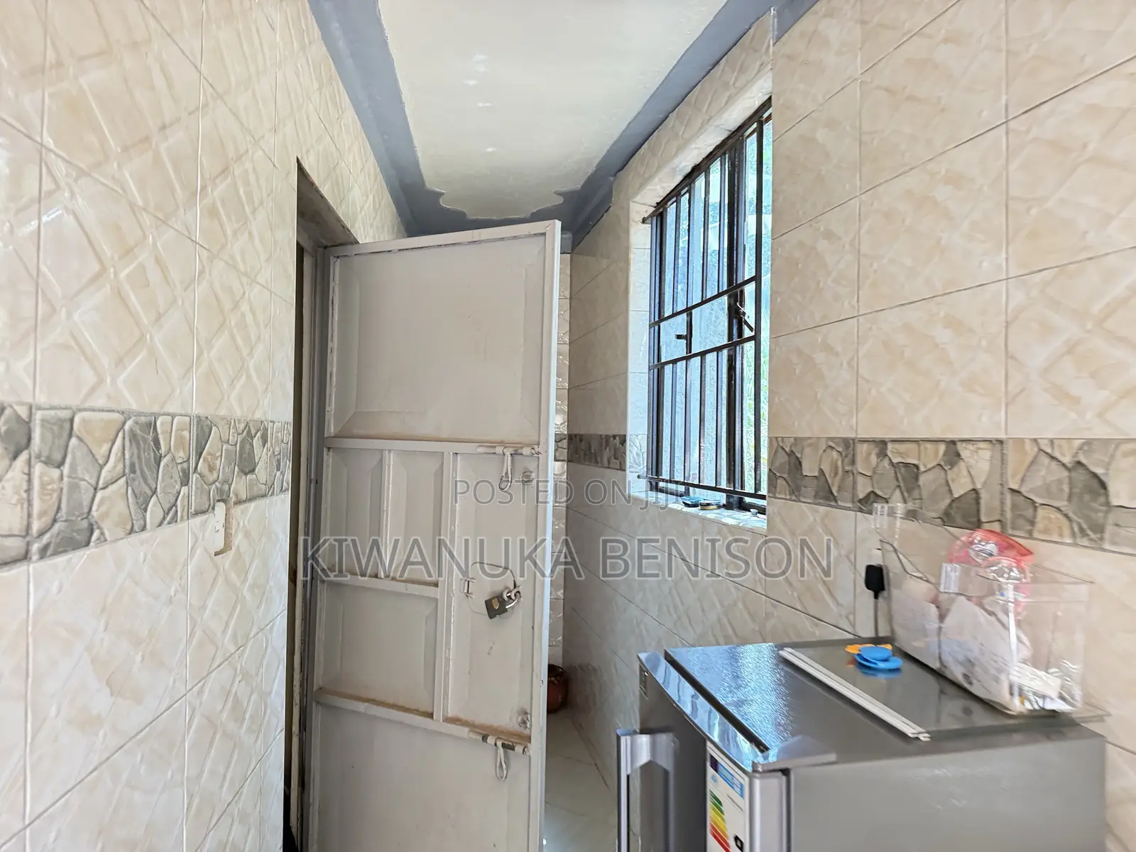 Furnished 3bdrm Bungalow in Mengo, Central Division for sale