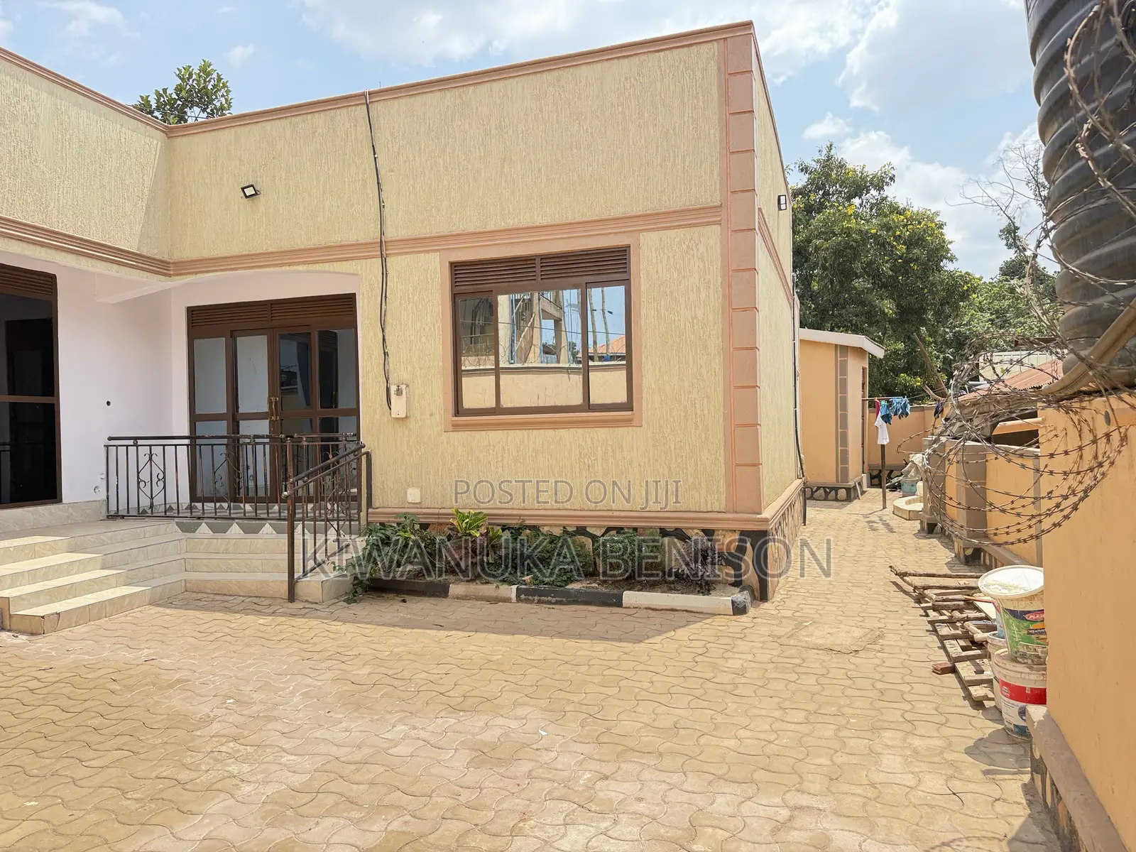 Furnished 3bdrm Bungalow in Mengo, Central Division for sale