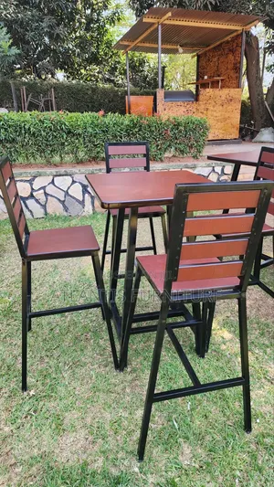 Restaurant and Bar Dinner Table