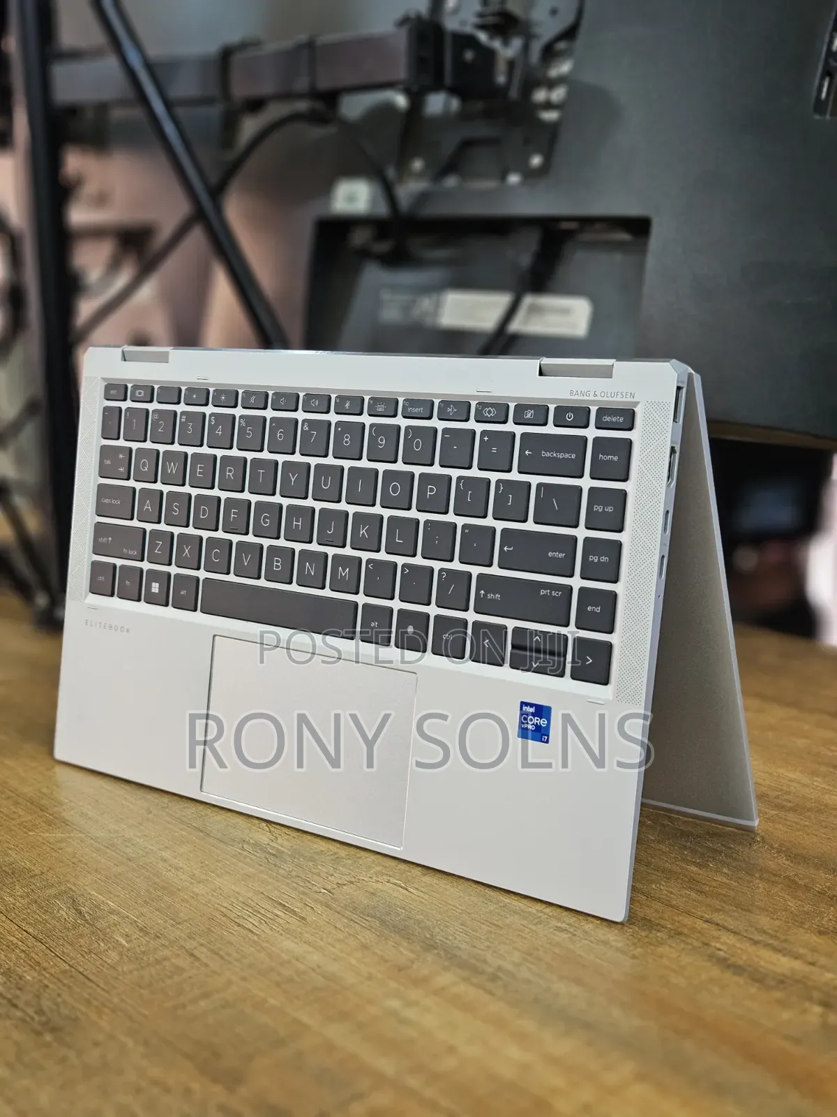 Laptop HP EliteBook 1040 G8 16GB Intel Core i7 SSD 512GB
