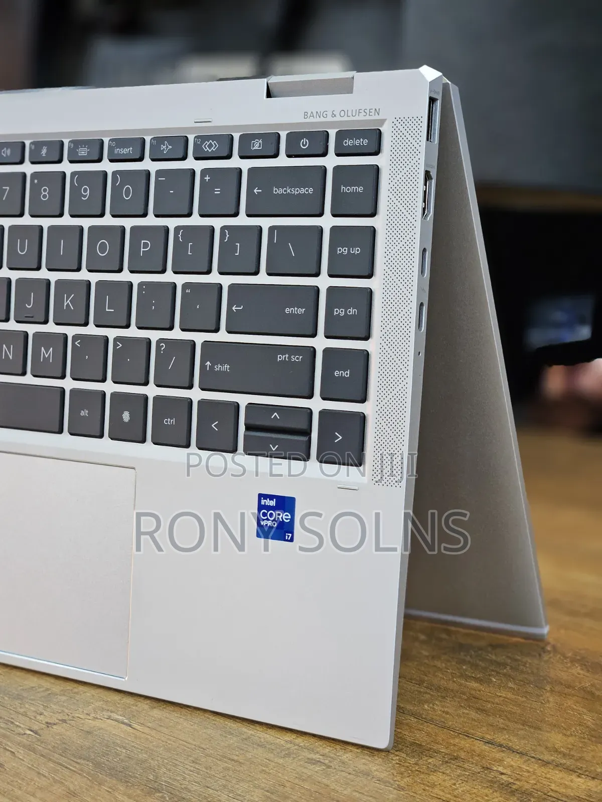 Laptop HP EliteBook 1040 G8 16GB Intel Core i7 SSD 512GB