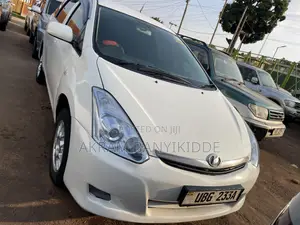 Toyota Wish 2006 White