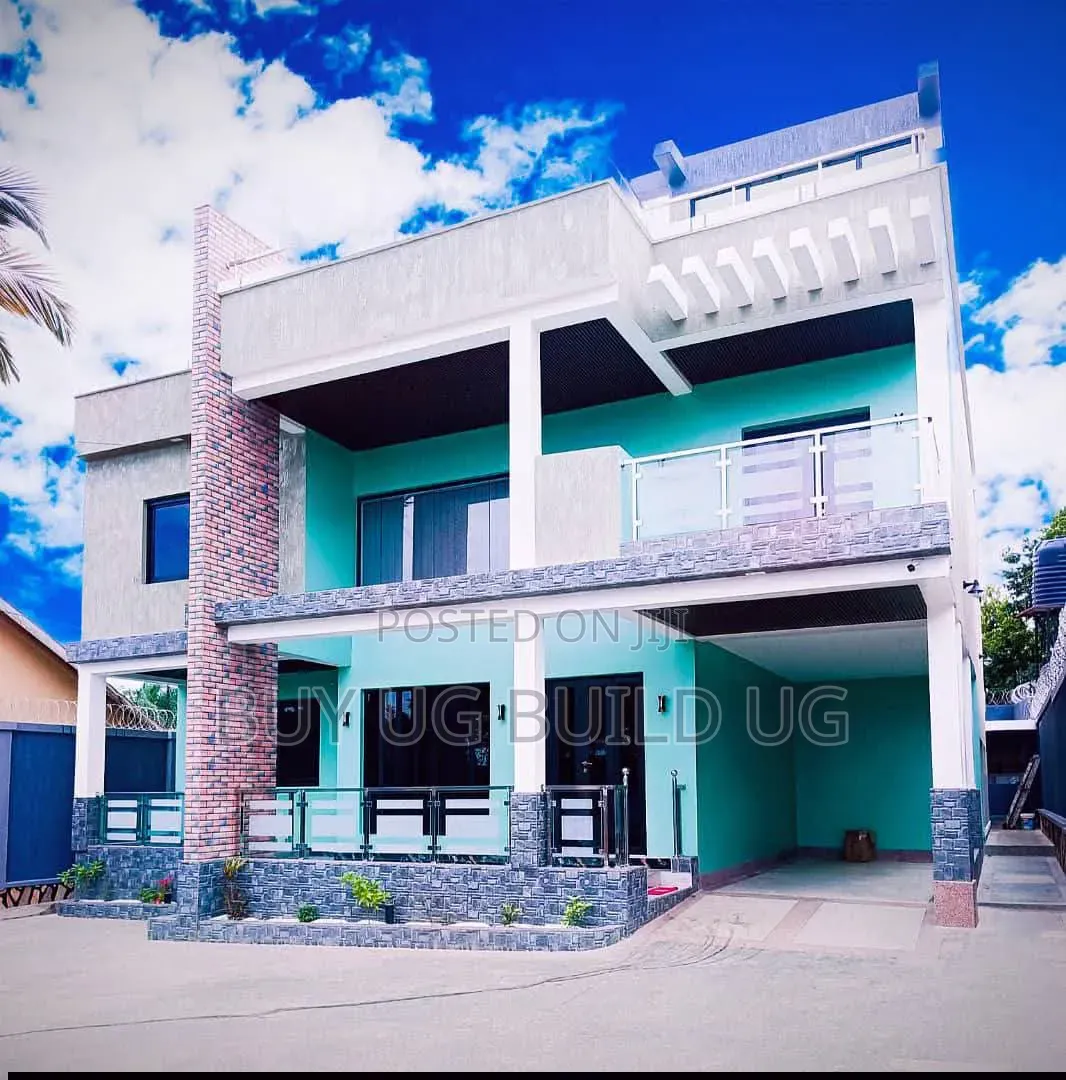 6bdrm Maisonette in Namugongo Town, Division B for sale