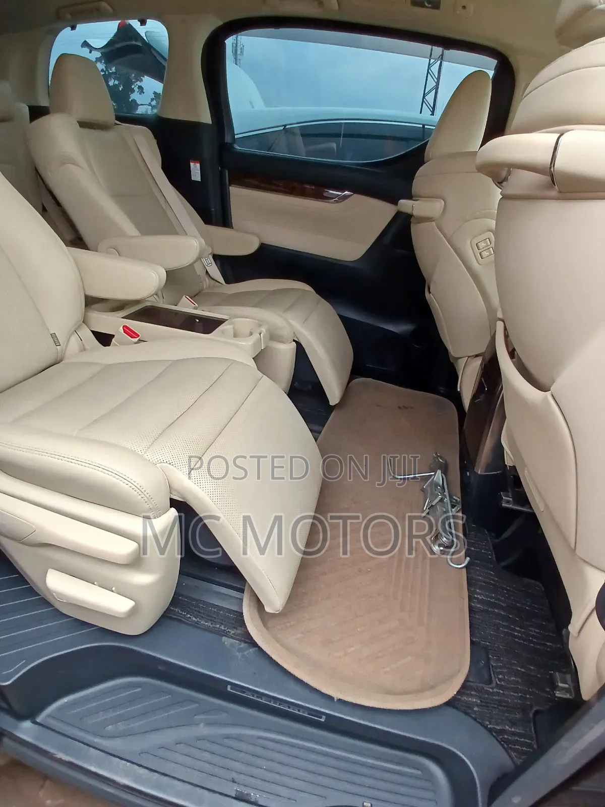 Toyota Alphard 2022 Gray