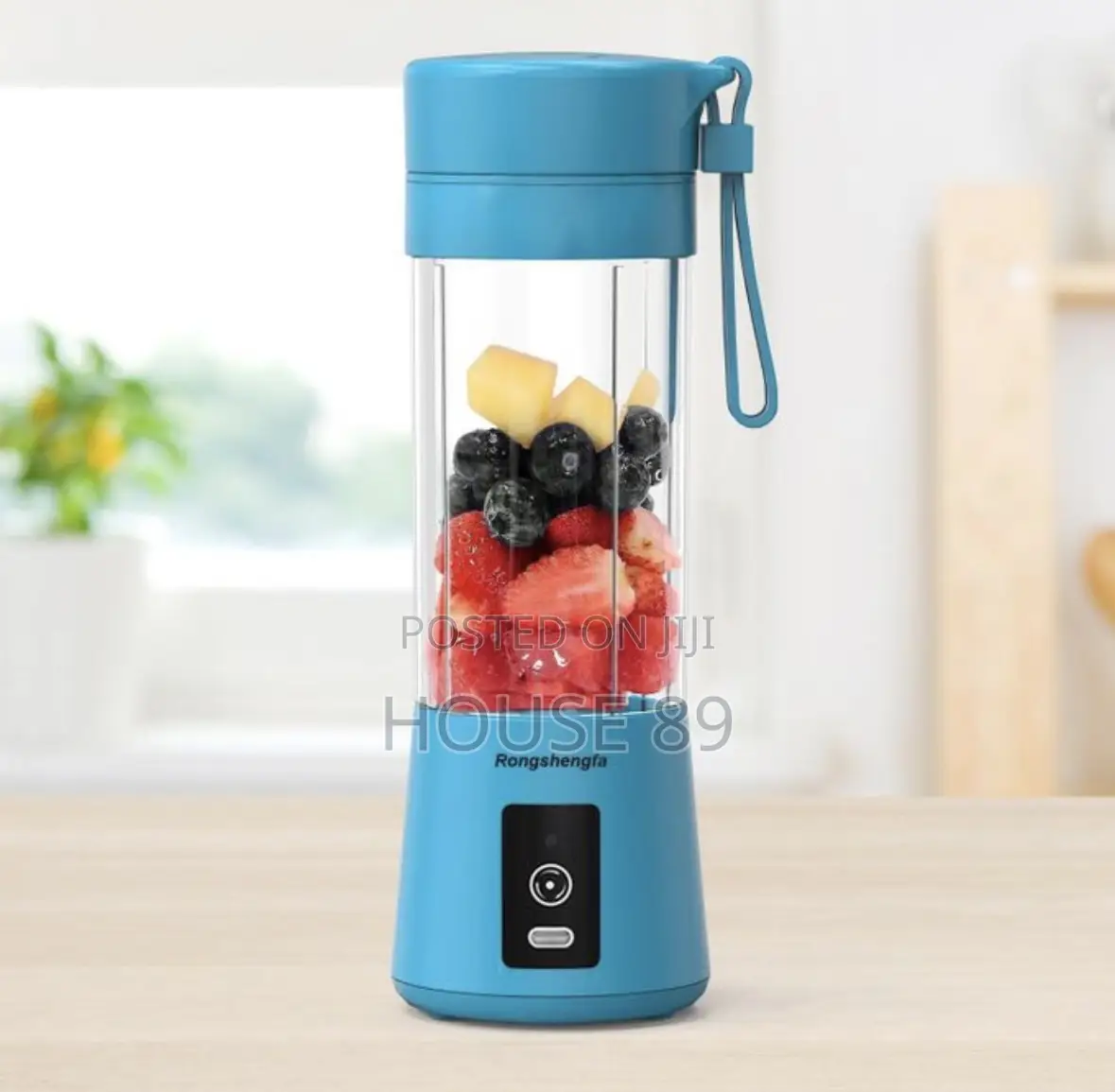 Portable and Rechargeable Bottle Blender