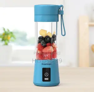 Portable and Rechargeable Bottle Blender