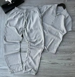 Crinkle Two-Piece Co-Ord Set Features a Short-Sleeve