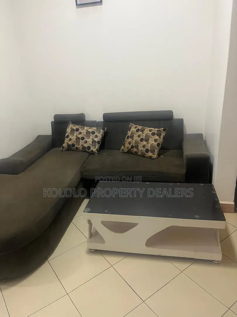 4bdrm Penthouse in Kololo, Central Division for rent
