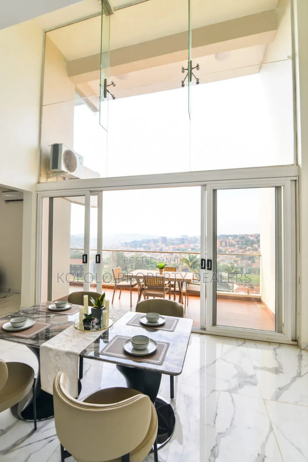 4bdrm Penthouse in Kololo, Central Division for rent