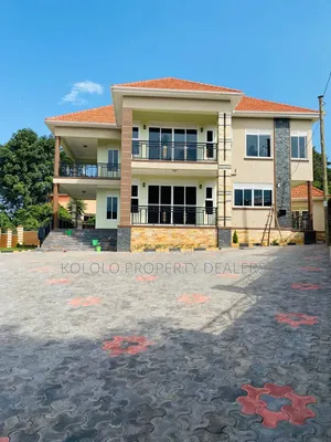 6bdrm Duplex in Bwebajja, Central Division for sale