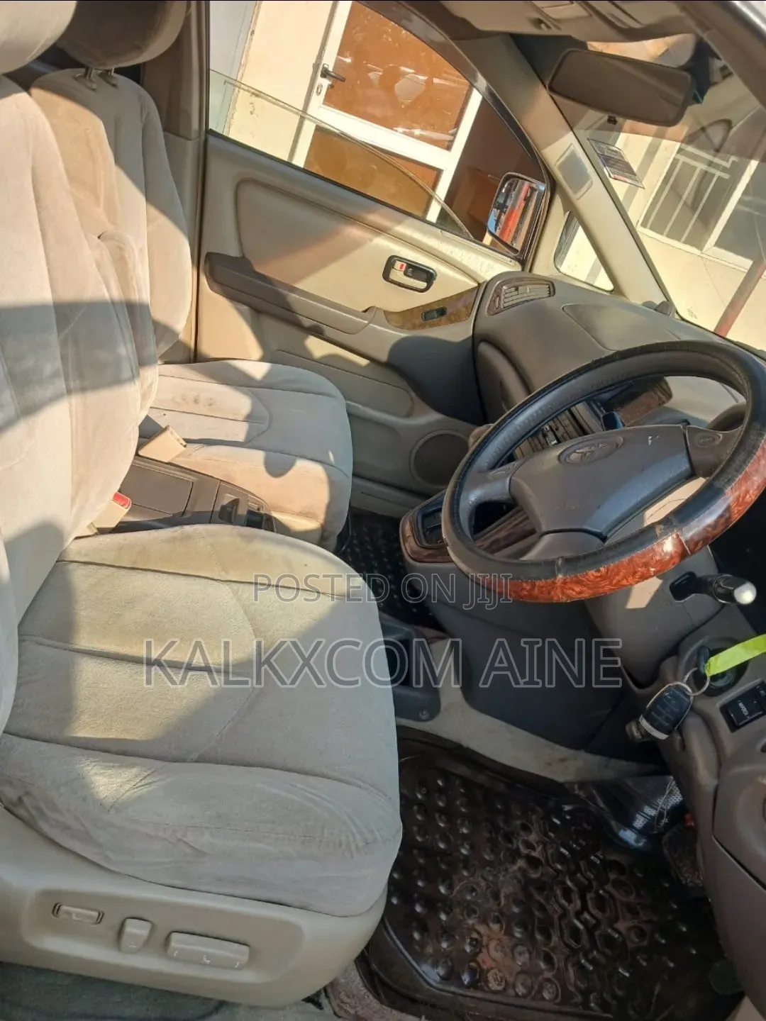 Toyota Harrier 2003 Gold