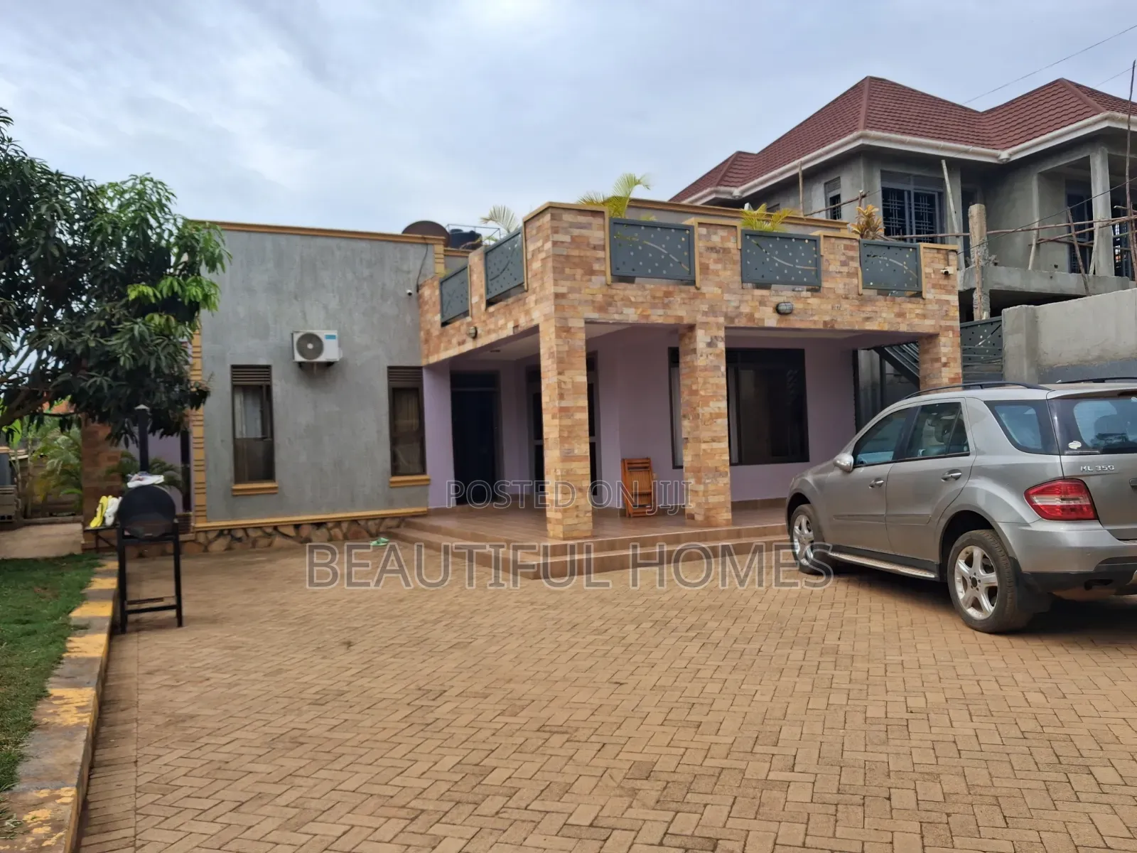 Furnished 3bdrm House in Kira for sale