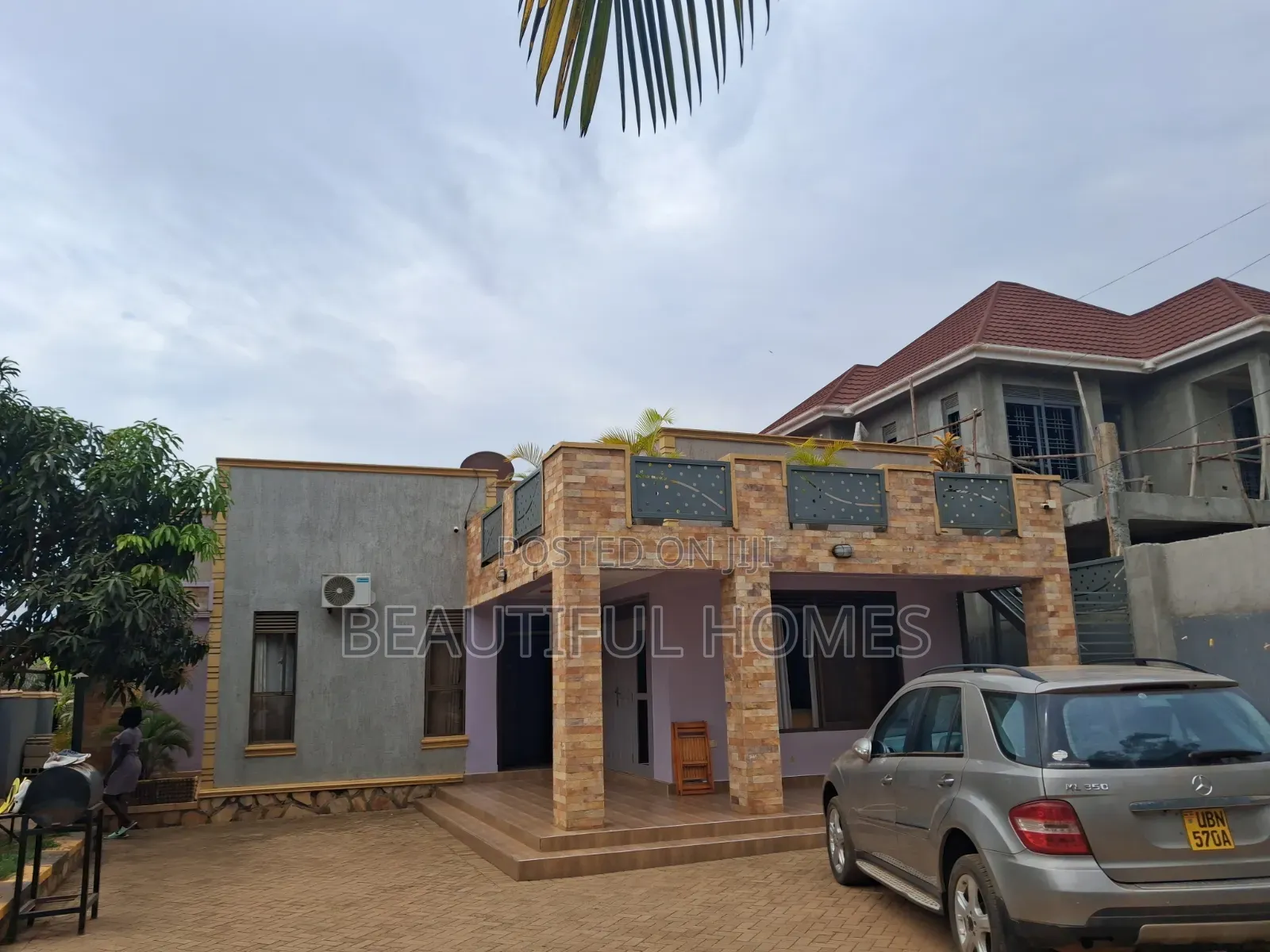 Furnished 3bdrm House in Kira for sale