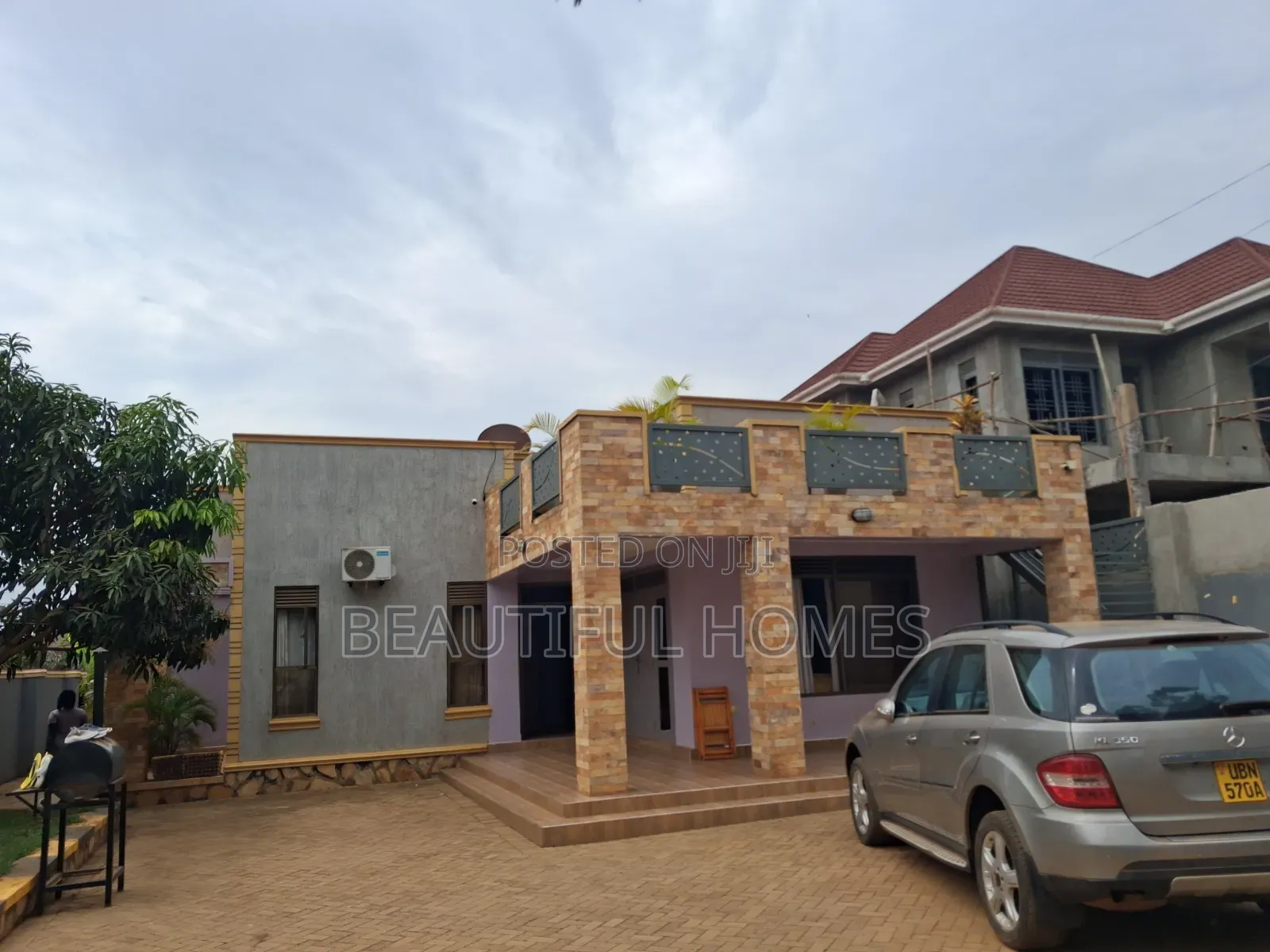 Furnished 3bdrm House in Kira for sale