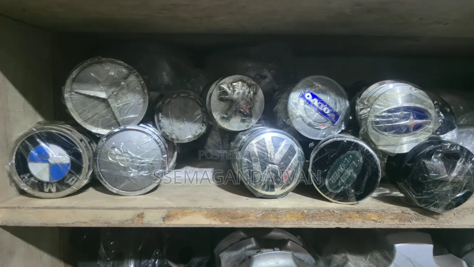 Vw,volvo,bmw,kia,landrover,jeep,subaru Centre Caps