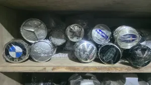 Vw,volvo,bmw,kia,landrover,jeep,subaru Centre Caps
