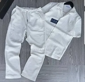 Knit Short-Sleeve Button-Down Shirt