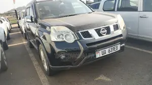 Nissan X-Trail 2.0 Petrol XE 2011