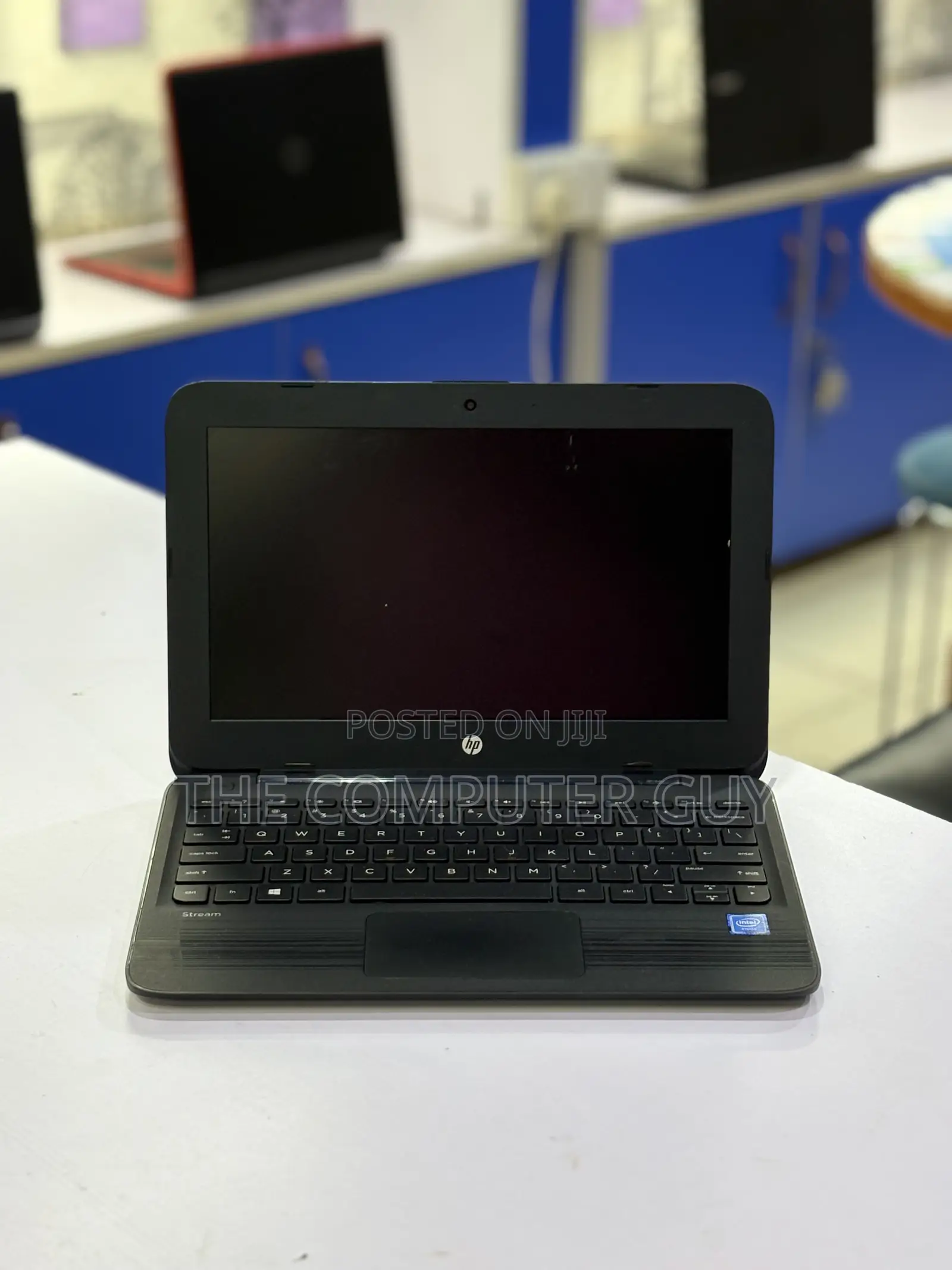 New Laptop HP Stream 11 Pro G4 EE 4GB Intel Core i5 SSHD+SSD 60GB