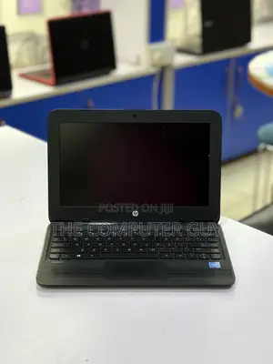 New Laptop HP Stream 11 Pro G4 EE 4GB Intel Core i5 SSHD+SSD 60GB