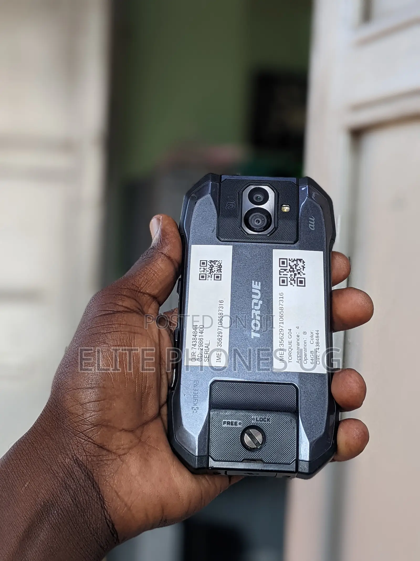 Kyocera Torque G04 KYV 46 64 GB Black