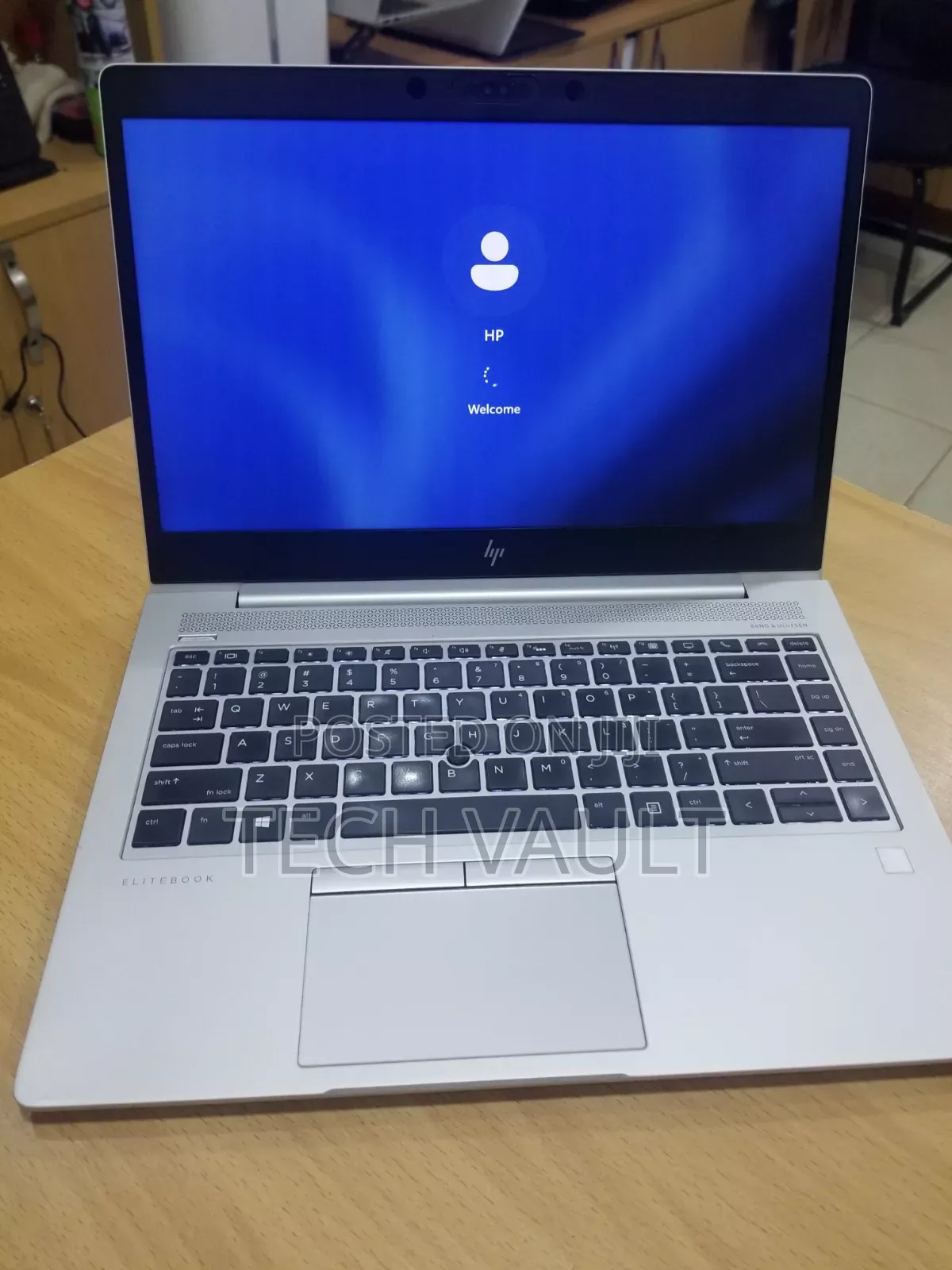 New Laptop HP EliteBook 745 G5 8GB AMD Ryzen 7 SSD 256GB