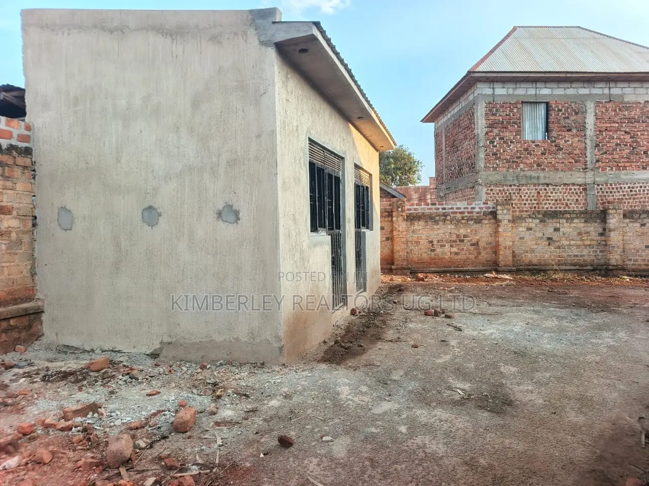 3bdrm House in Kira for sale