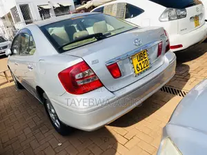 Toyota Premio 2006