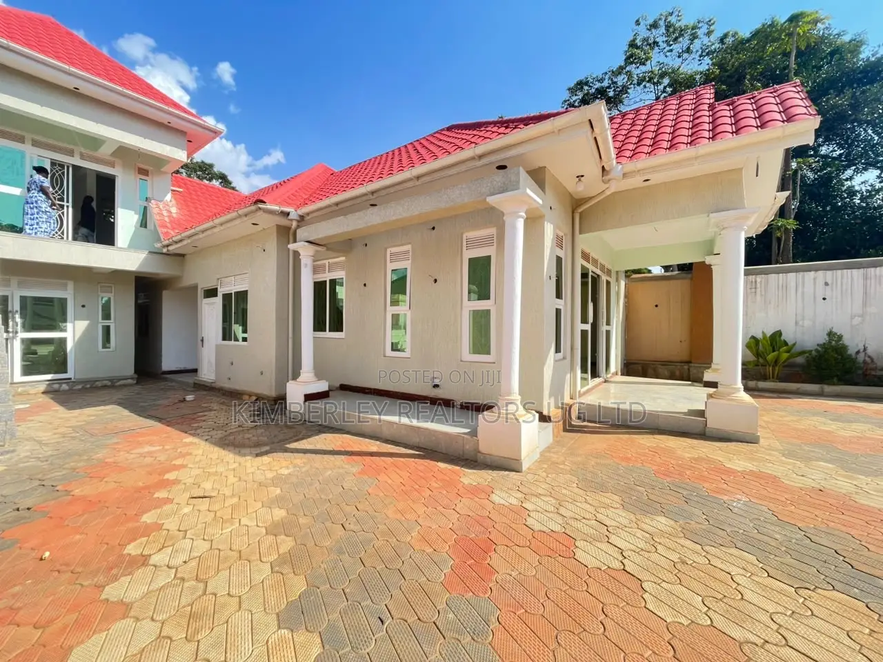 4bdrm House in Division A for sale