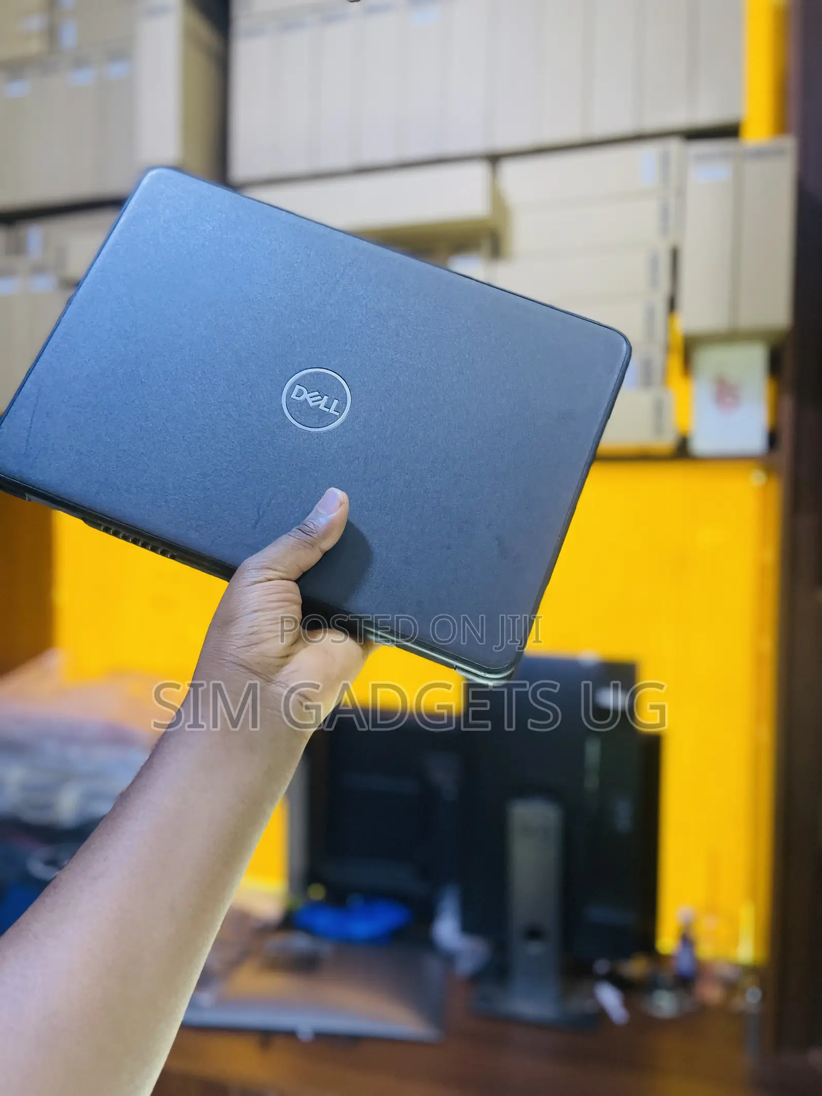 Laptop Dell Latitude 3310 4GB Intel Core i3 SSD 128GB