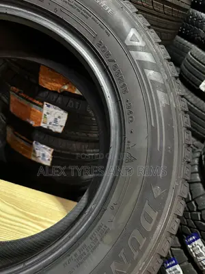 205/65r15 Tyres Very Good Condition Japan