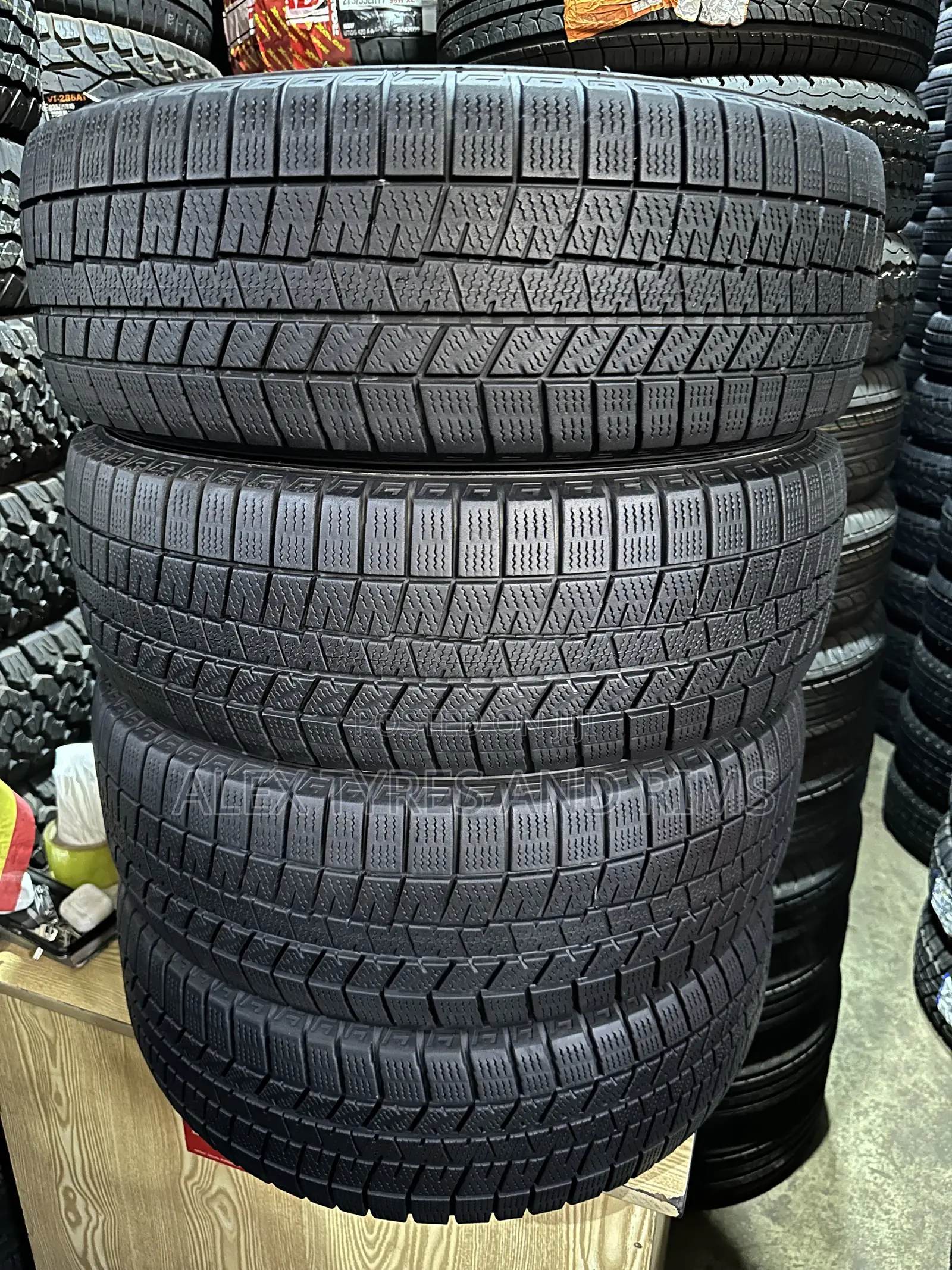 205/65r15 Tyres Very Good Condition Japan