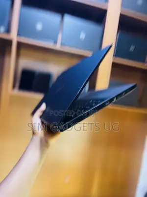 Laptop Dell Inspiron 15 8GB Intel Core i3 HDD 500GB