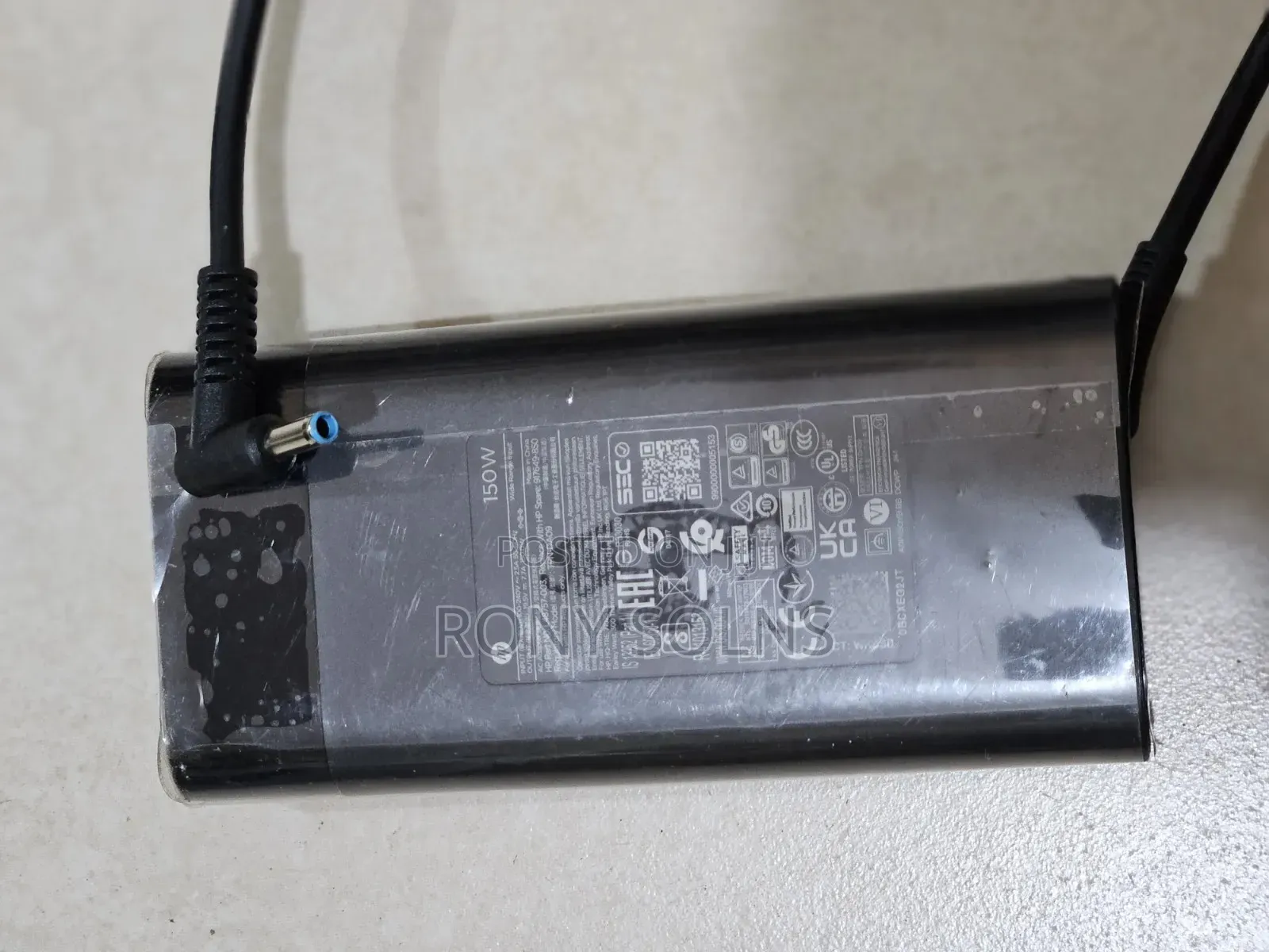 HP 150w Laptop Charger