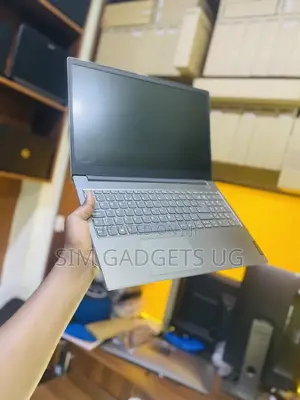 Laptop Lenovo ThinkBook 15 8GB Intel Core i5 HDD 1T