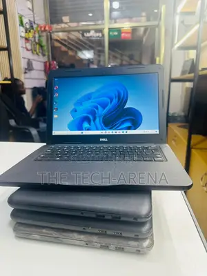 Laptop Dell Latitude 3380 8GB Intel Core i3 SSD 256GB