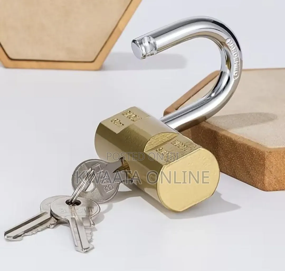 80mm Heavy Duty Brass Padlock With Hardened Steel Shackle and Keys