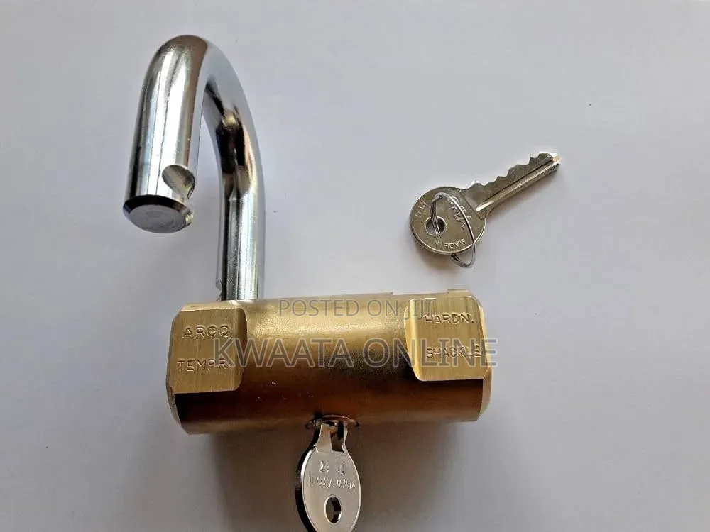 80mm Heavy Duty Brass Padlock With Hardened Steel Shackle and Keys