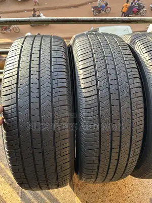 225/65r17 Good Year Tyres Japan Used