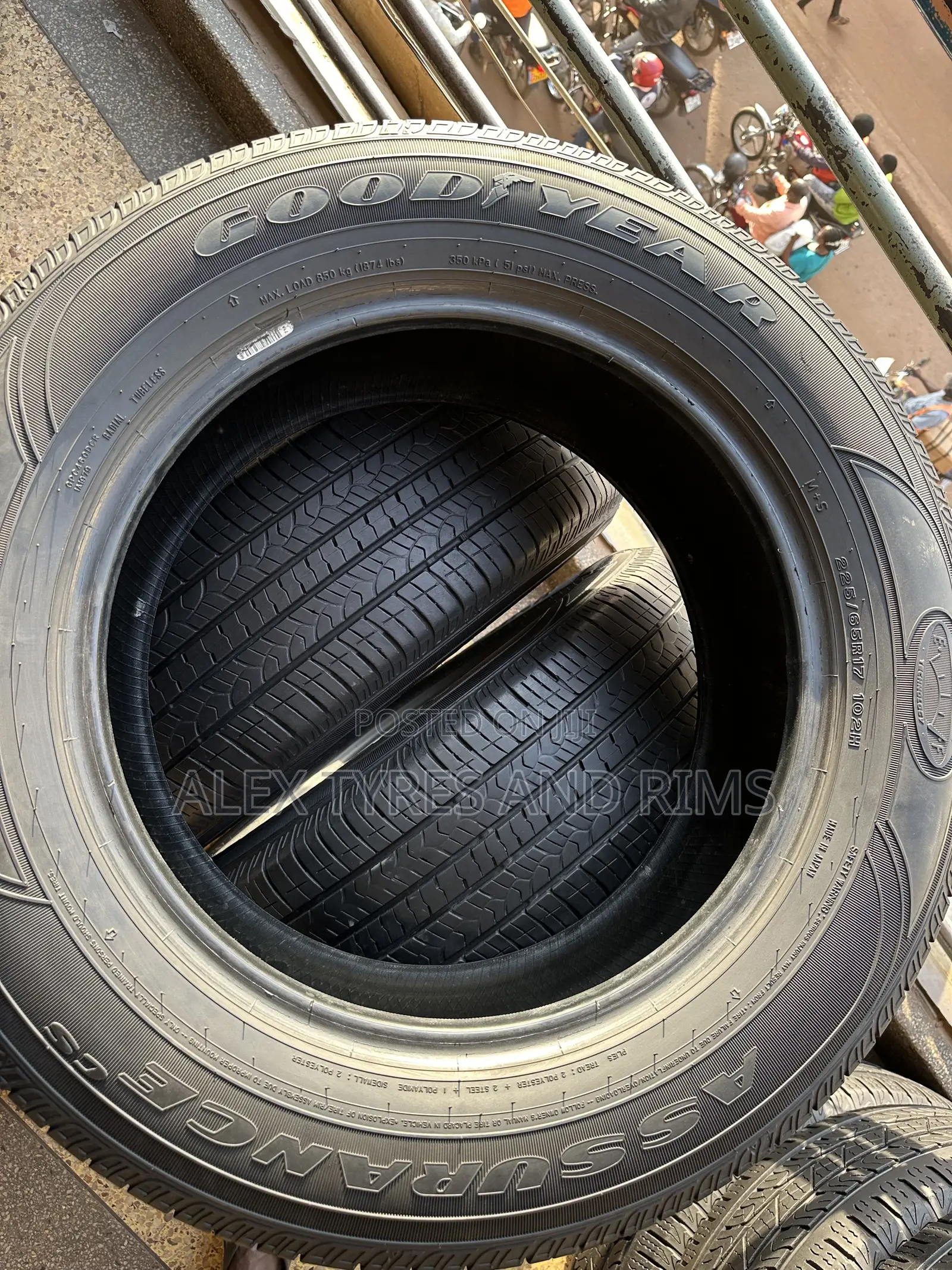 225/65r17 Good Year Tyres Japan Used